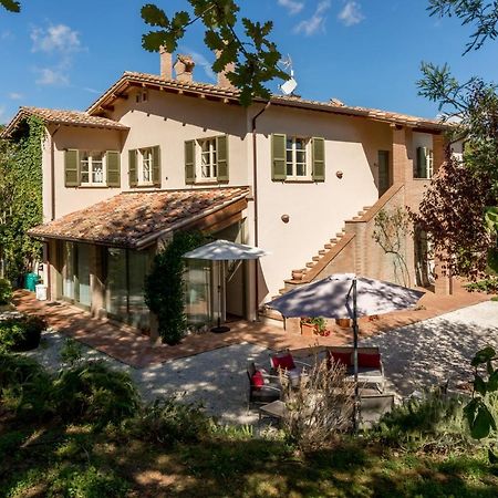 Altra Meta B&B Губбио Экстерьер фото