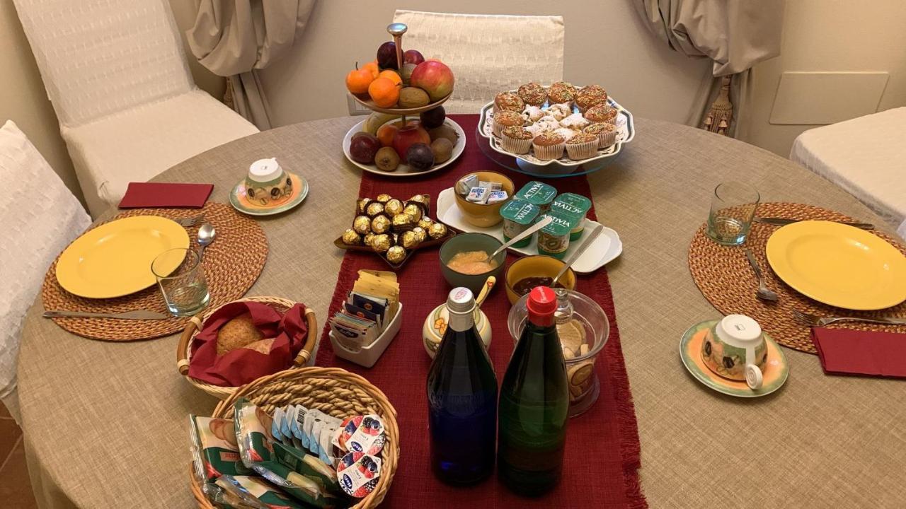 Altra Meta B&B Губбио Экстерьер фото